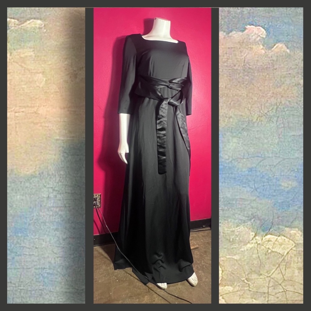 Beautiful handmade vintage long black maxi dress w 3/4 sleeves & satin ties